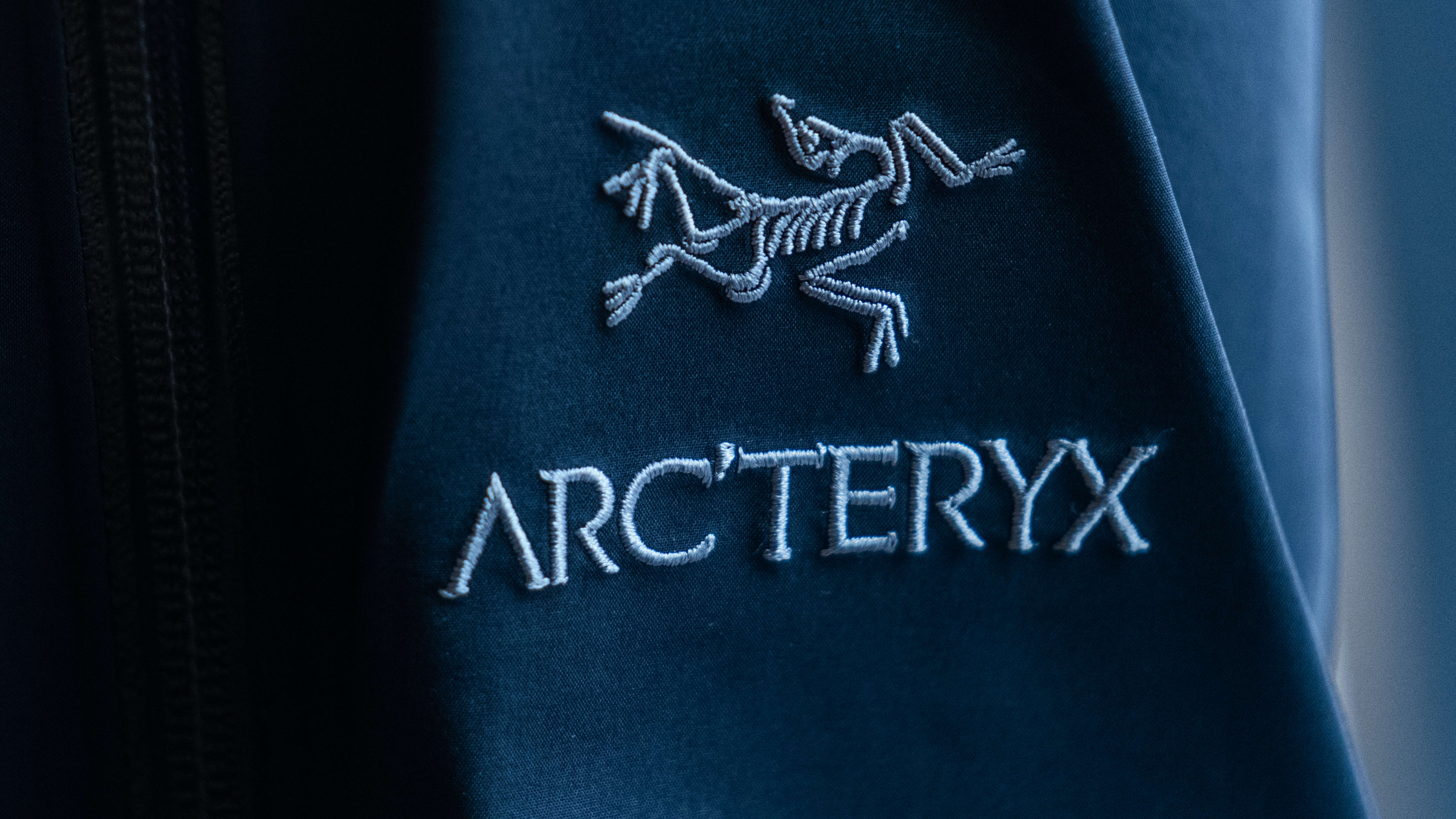 Arc'teryx's Ionia Merino Wool Base Layer Is a Rare 20% Off - Men's Journal, image size:3840x2160