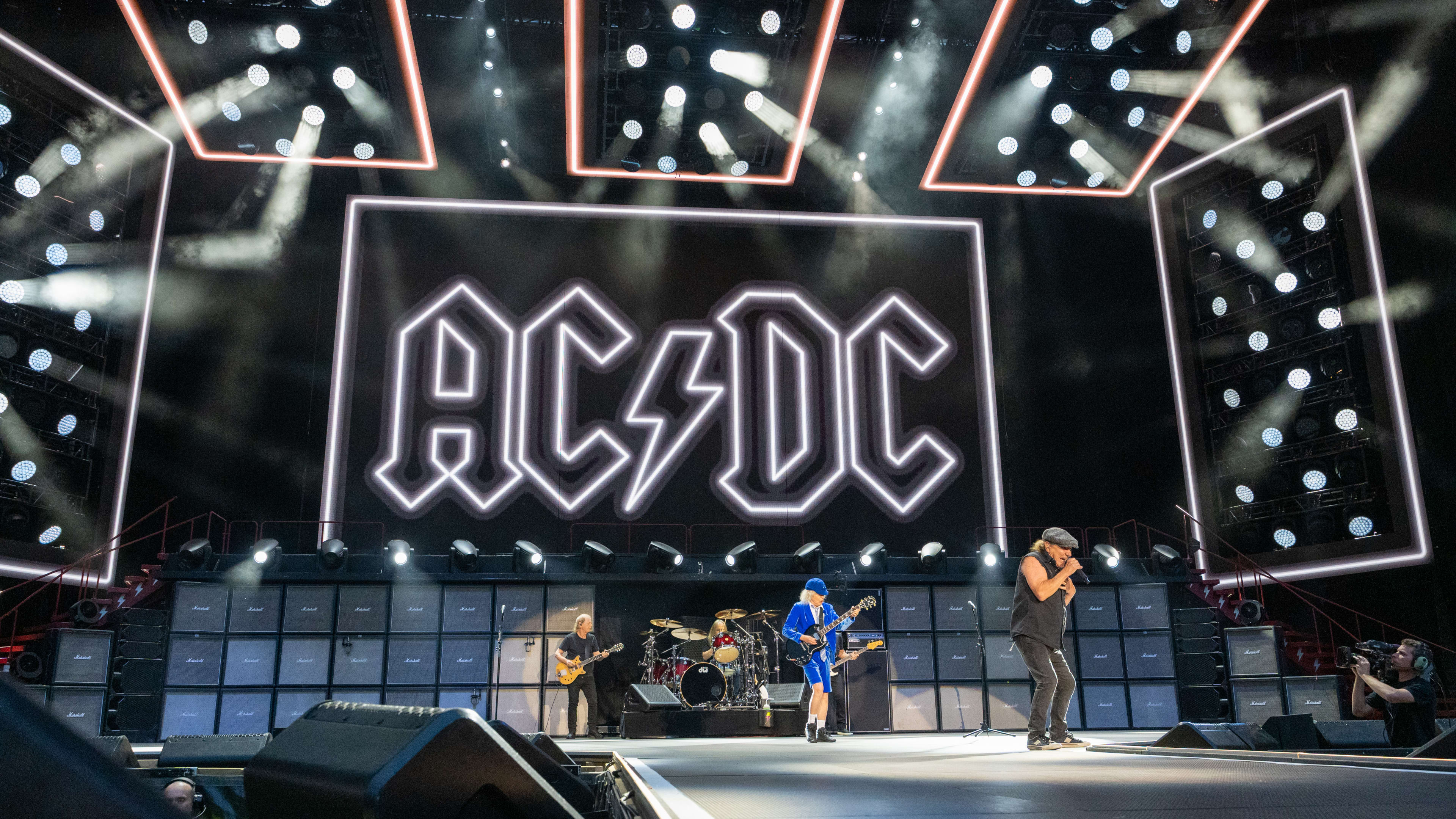 AC/DC Adds More Than 20 Dates to 'Power Up' Tour - Men's Journal