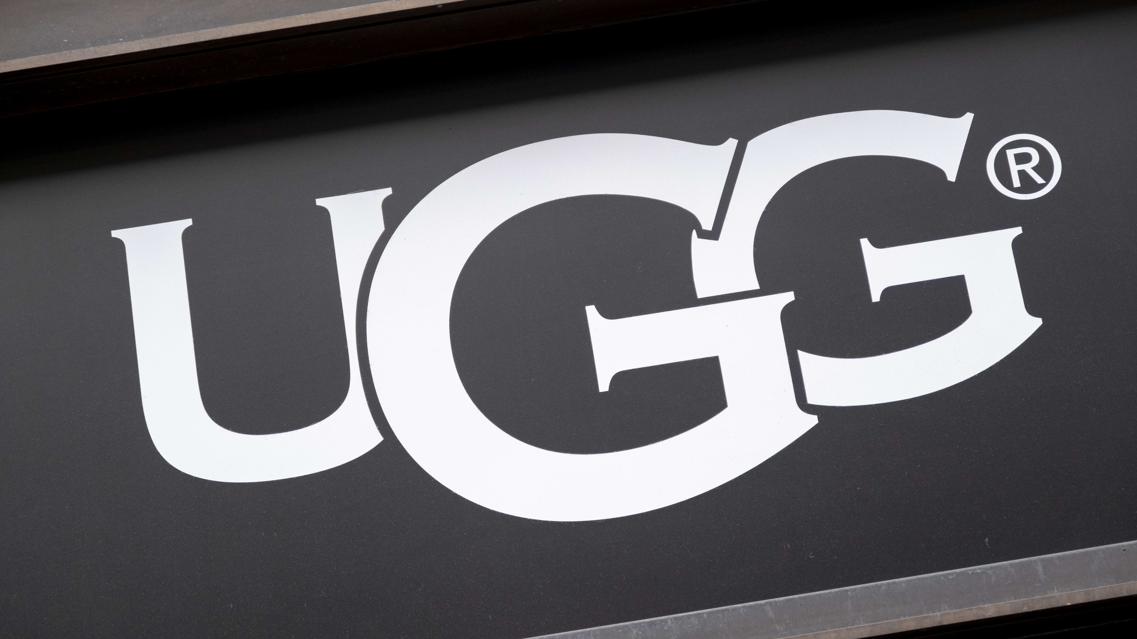 ugg boots men footlocker