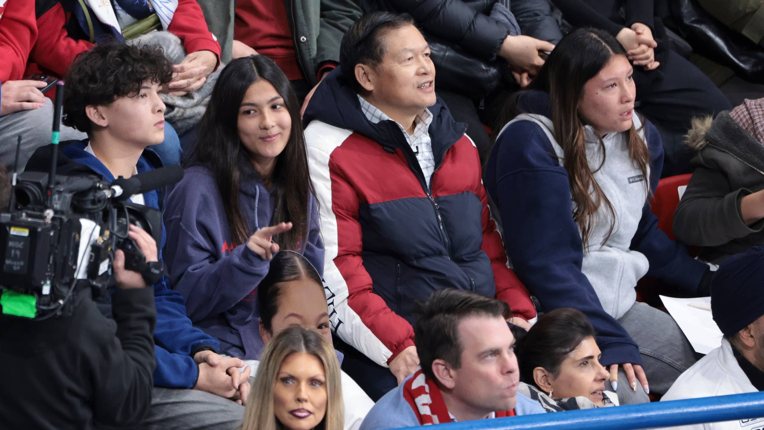 WHO ARE ALYSA LIU S FOUR SIBLINGS MEET SELINA TRIPLETS JULIA JOSHUA visual data 5