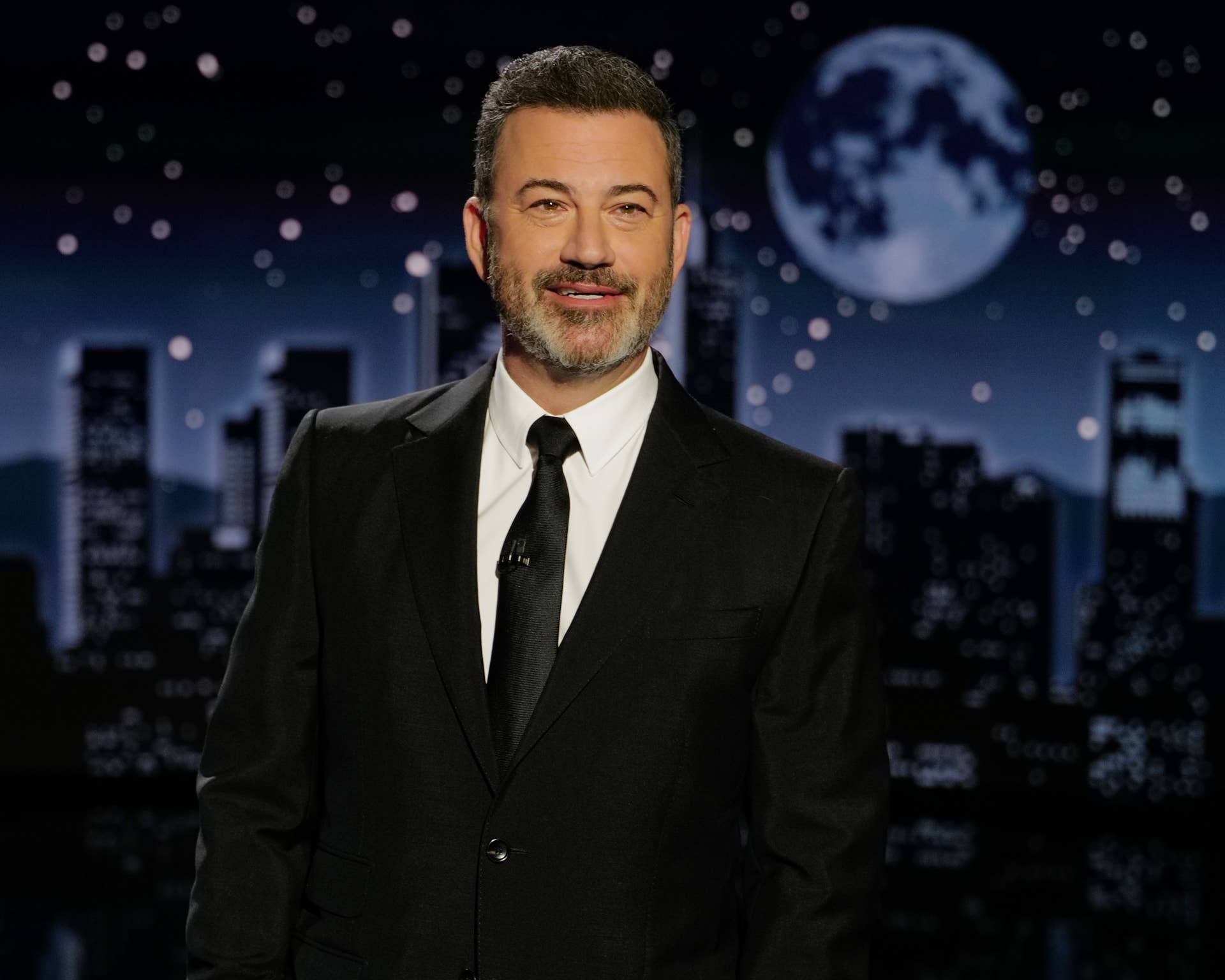 How to Stream 'Jimmy Kimmel Live!' (Even Without Cable) - Men's Journal