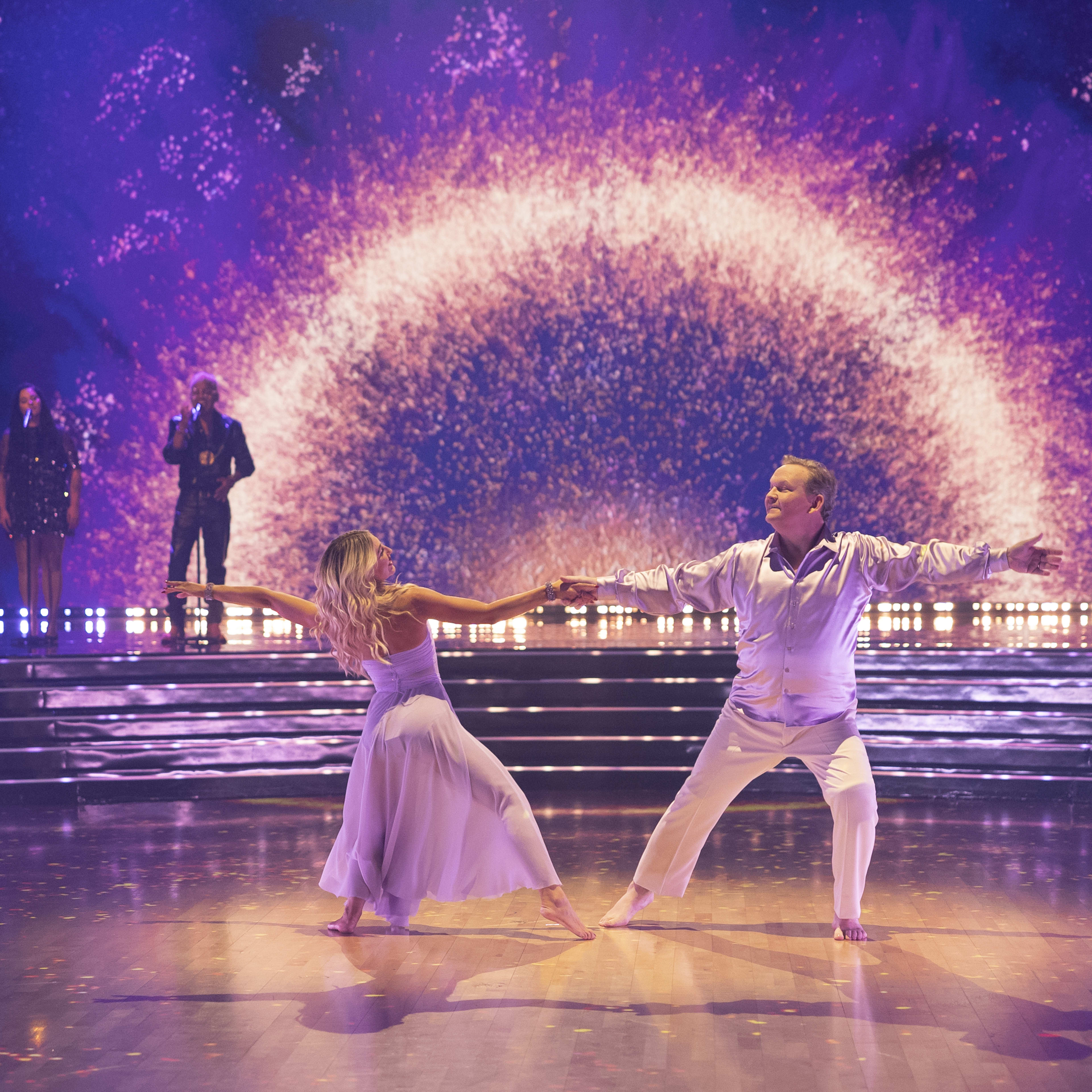 50 Best Leg Exercises for Leg Day Workouts (2025) Men's Journal(02)