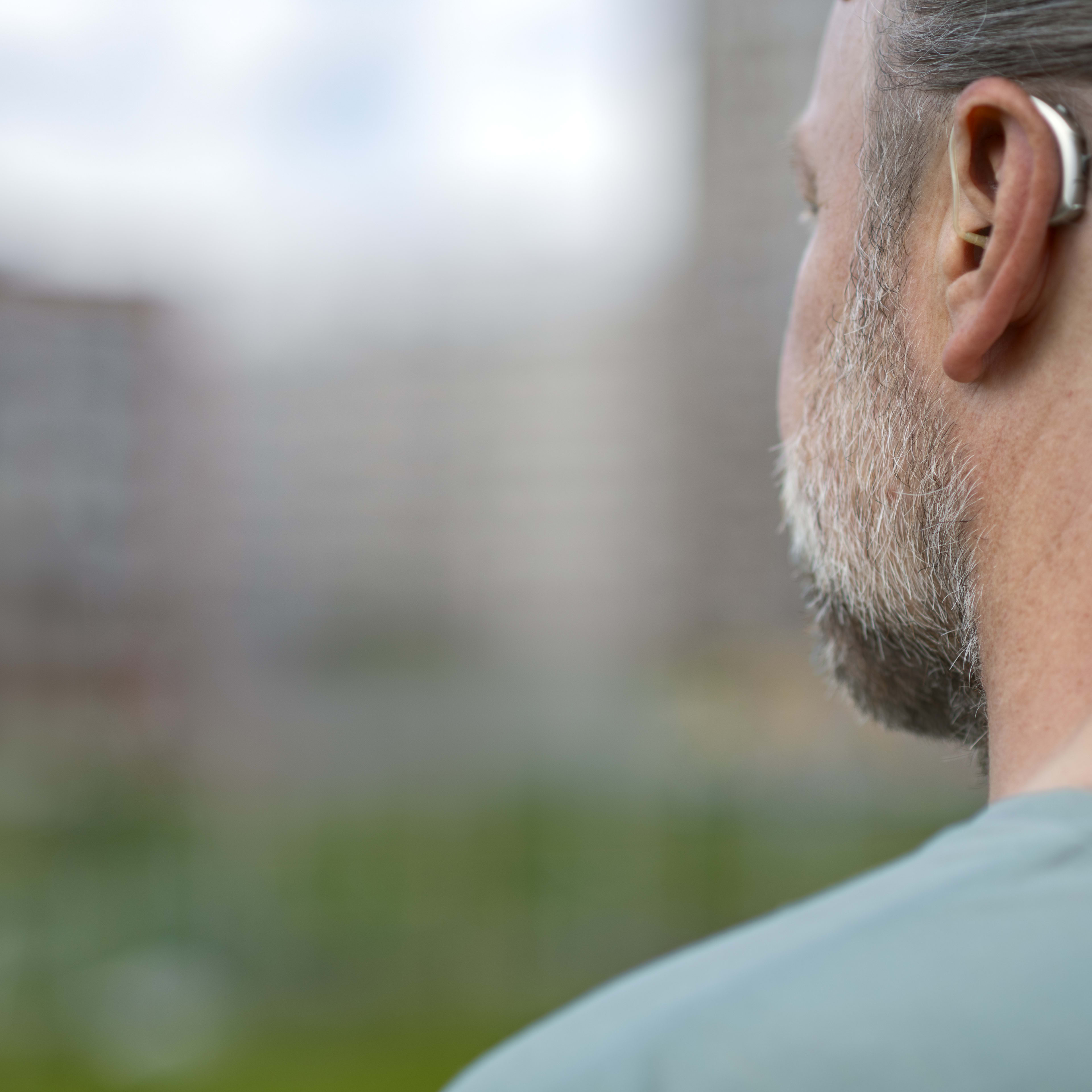 Study Finds Midlife Hearing Loss Significantly Raises Dementia Risk—But This Tool Can Help