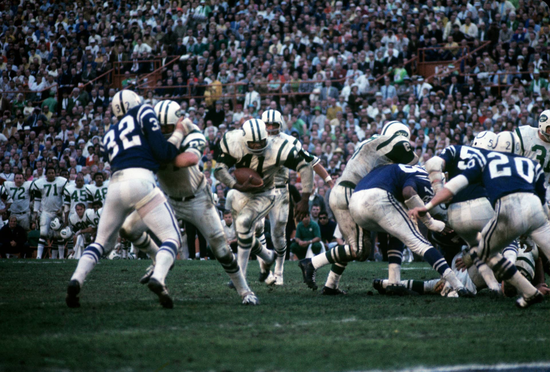 The 10 Most 'Haunted' NFL Stadiums - Men's Journal