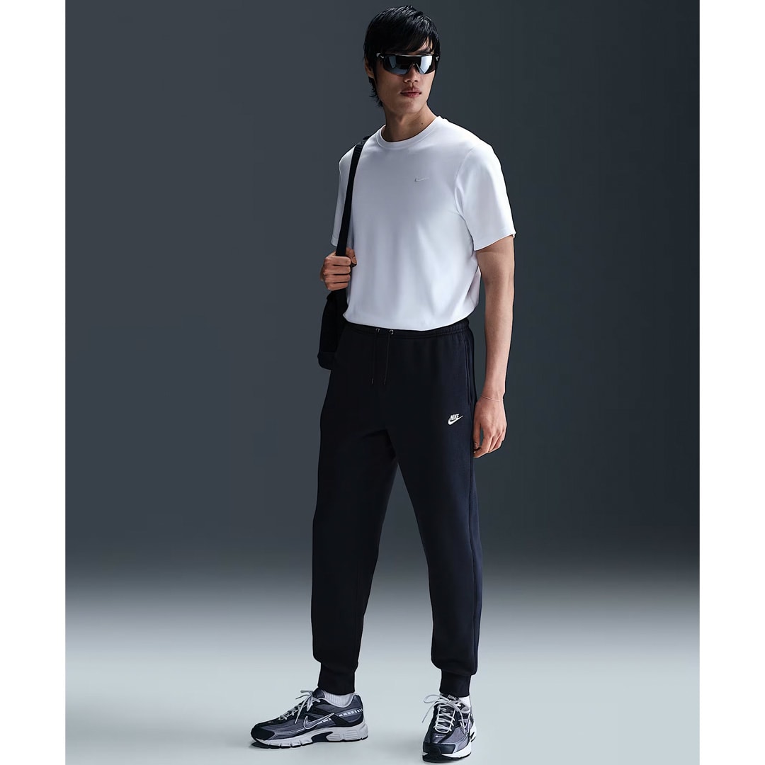 nike club joggers sale