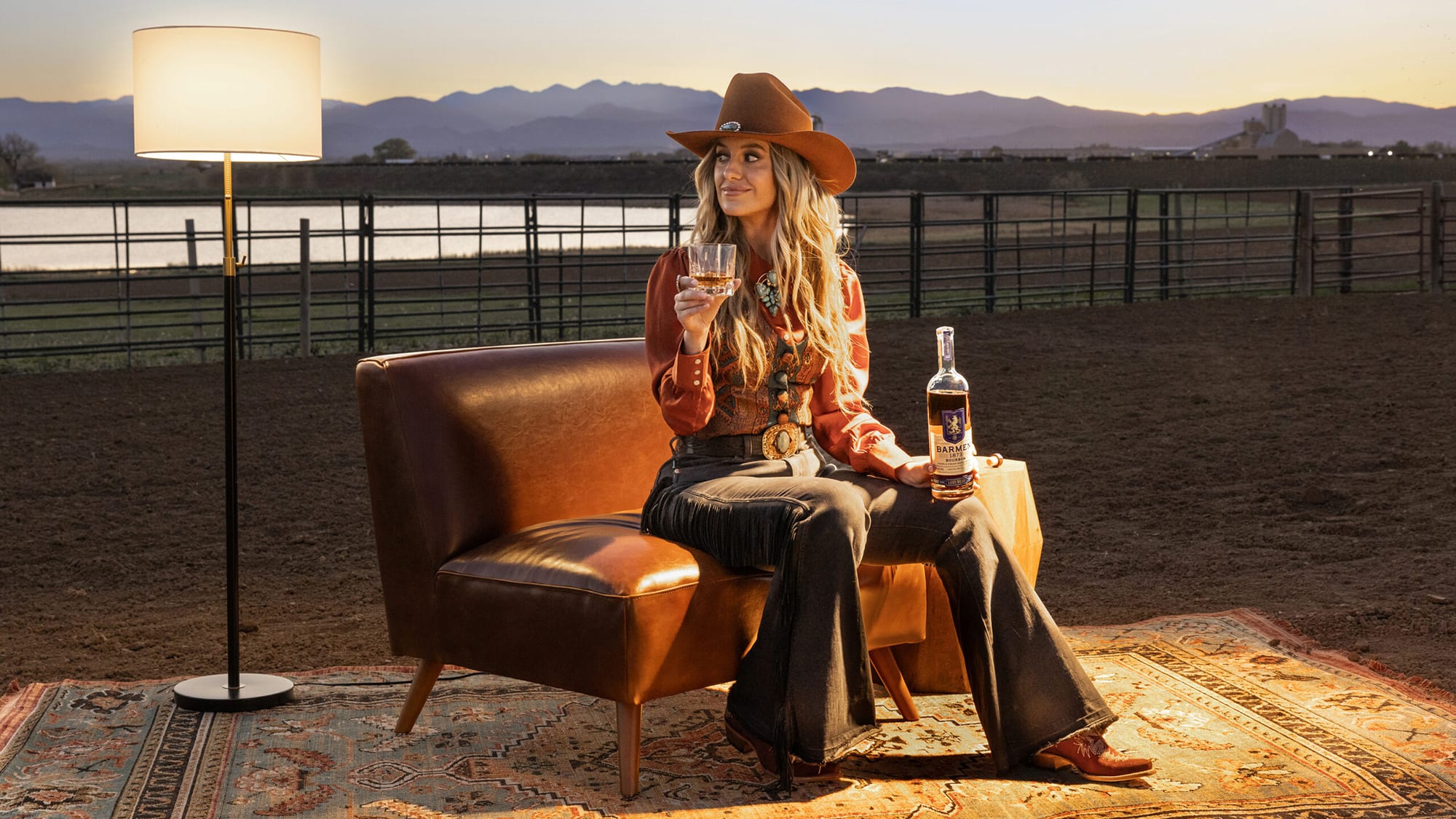 Barmen 1873 Bourbon Limited-Edition Lainey Wilson Whirlwind World Tour Bottle