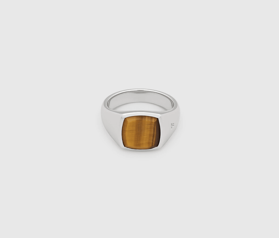 Men's Signet Ring: The One Piece of Jewelry You Should Buy - Men's