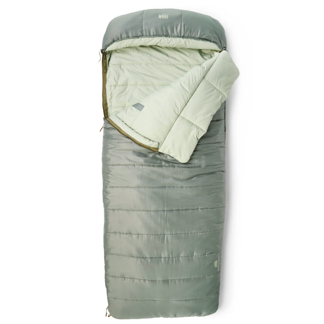 REI's Top-Rated Siesta Hooded 20 Sleeping Bag Is 25% Off - Men's