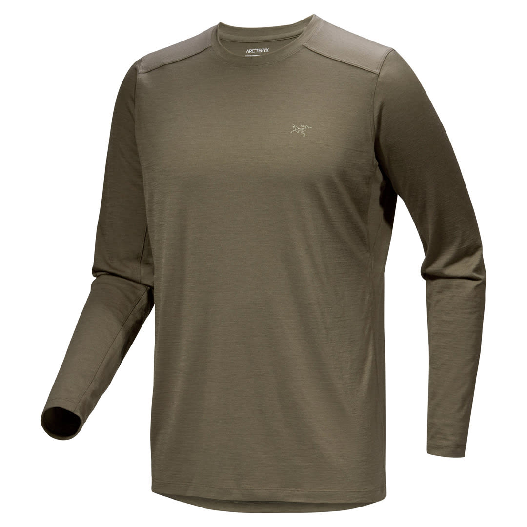 Arc'teryx's Ionia Merino Wool Base Layer Is a Rare 20% Off - Men's Journal, image size:1080x1080