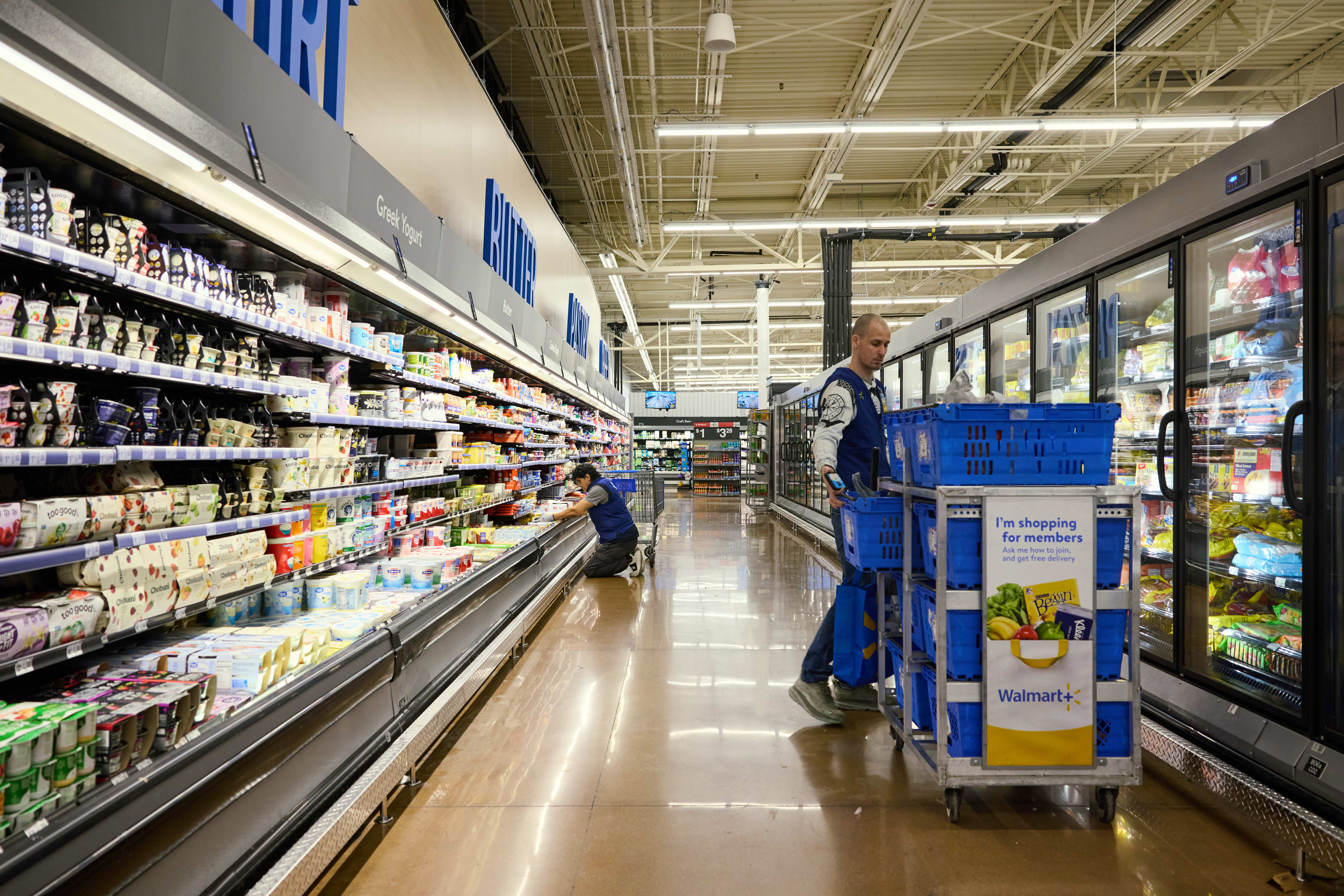 what-time-is-walmart-open-until-on-christmas-eve-day-2025-men-s