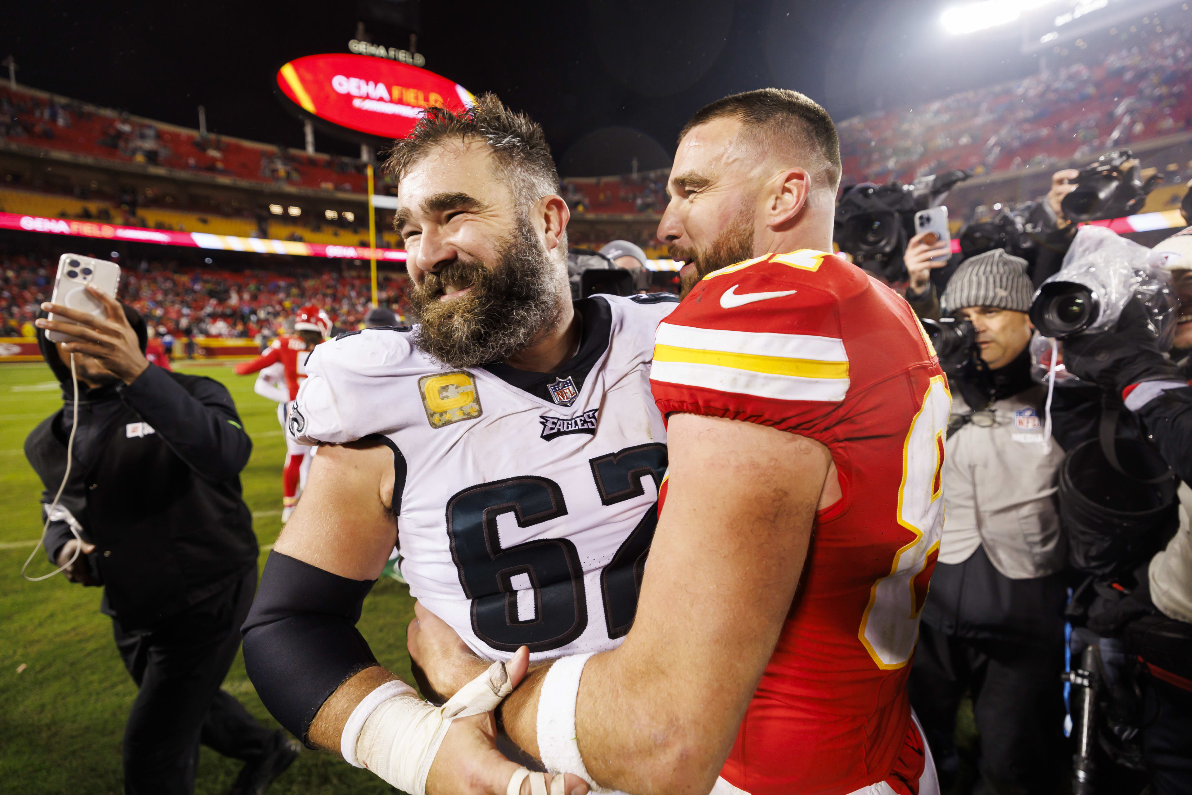 Travis Kelce's Family Shows Trust Over Secrecy in Taylor Swift Wedding ...