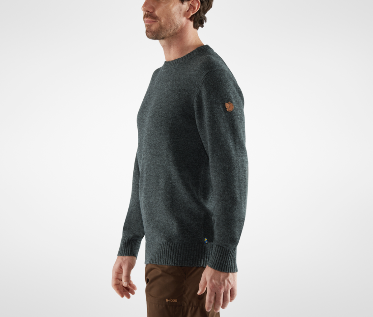 Man wearing a Fjällräven Övik Round-Neck sweater