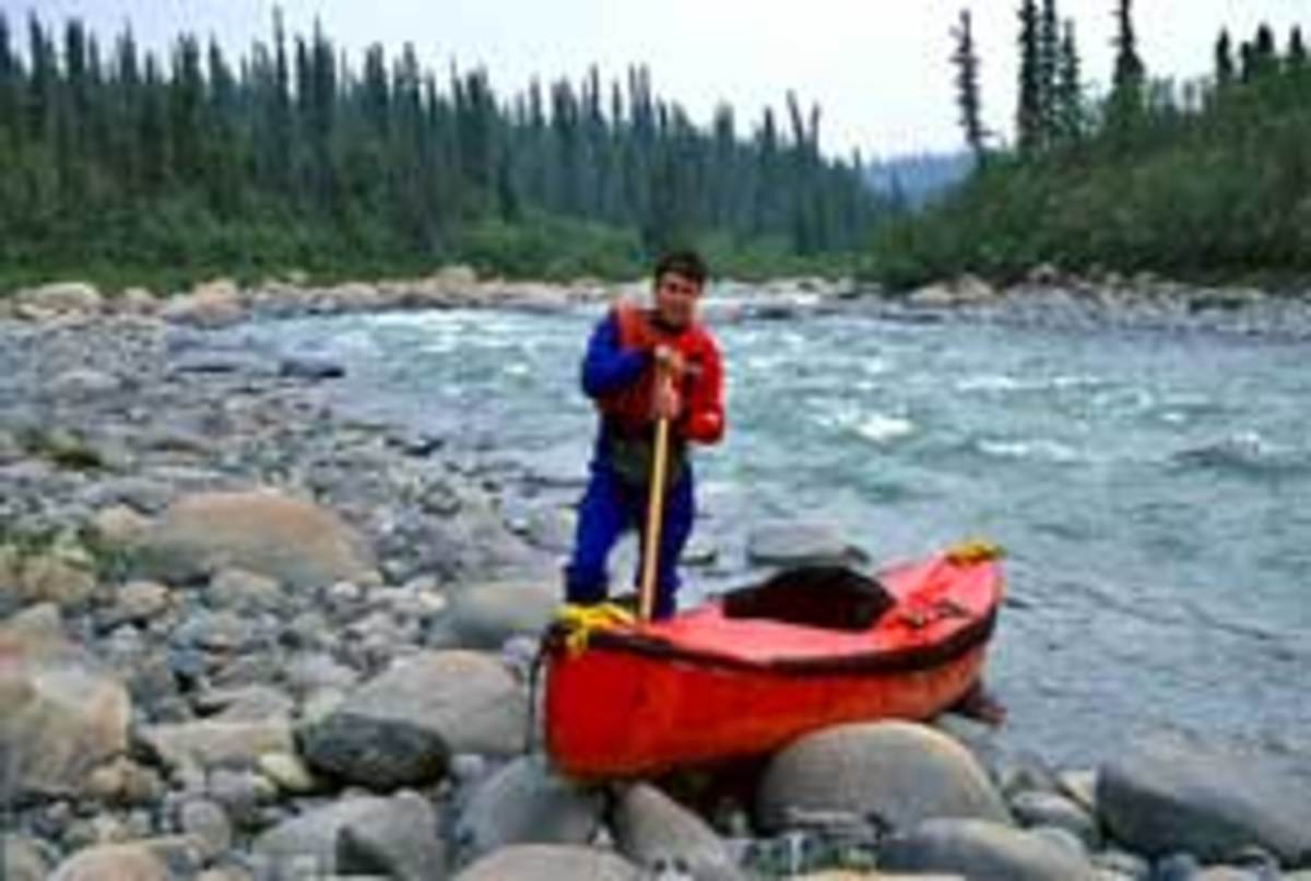 nahanni_canoe_bedard_art Nahanni River