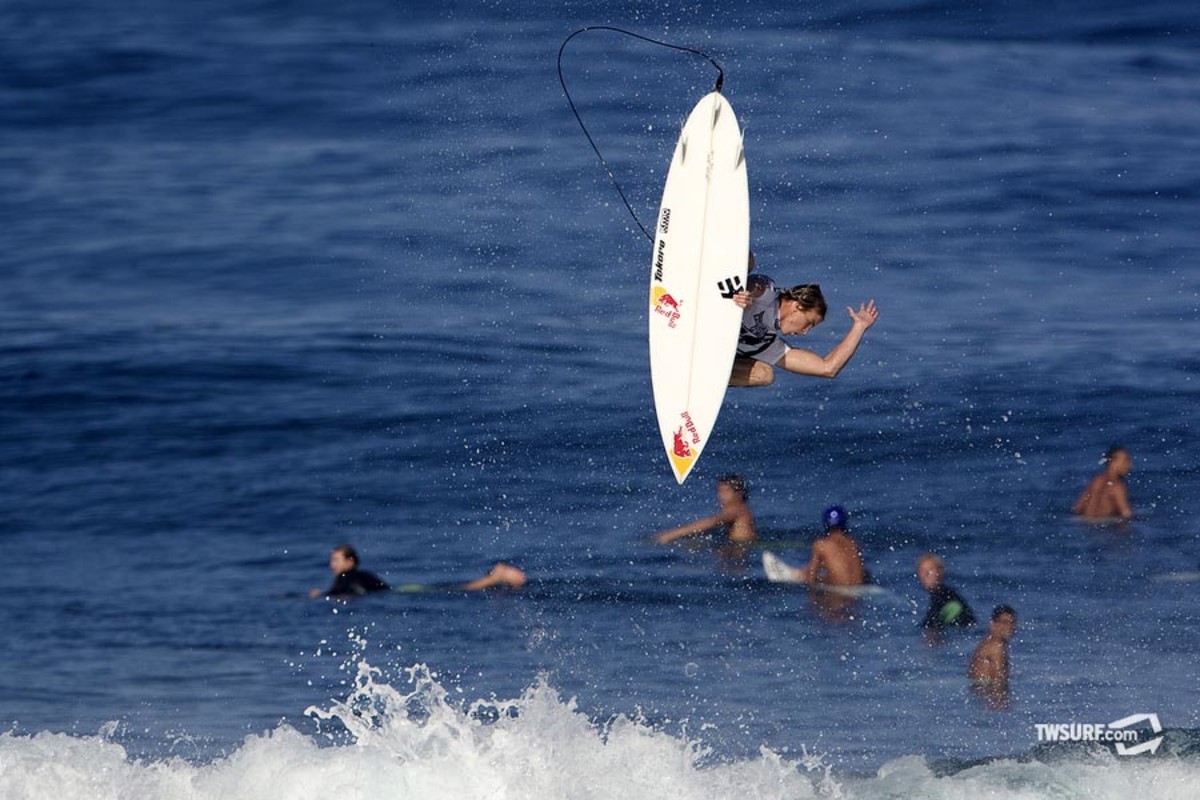 Jamie O'Brien As if to put an exclamation point on it, Jamie O caps off a barrel at Backdoor with a massive flyaway air. Photo: Bielmann/SPL