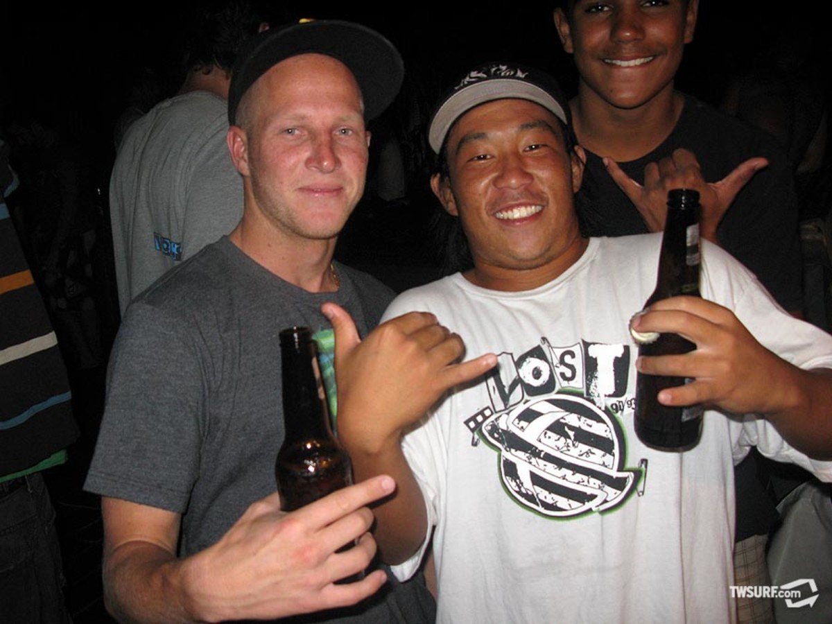 Blake Jones Cheeseburger Blake Jones and the man known simply as "Cheeseburger" celebrate Jamie O's big win at the Volcom Pipeline Pro. Photo: Coté