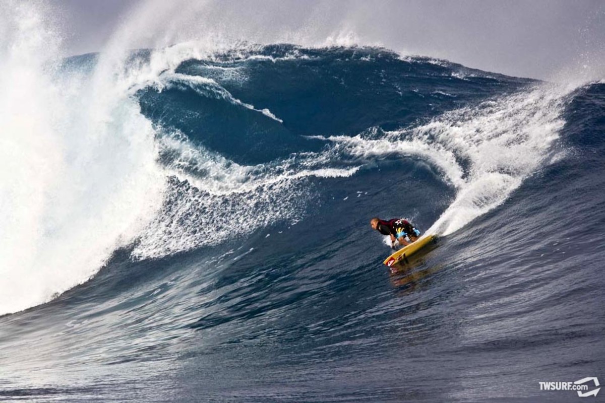Kelly Slater Big or small, Kelly can ride all. Tavarua tow-in session circa 2005. Photo: Bielmann/SPL
