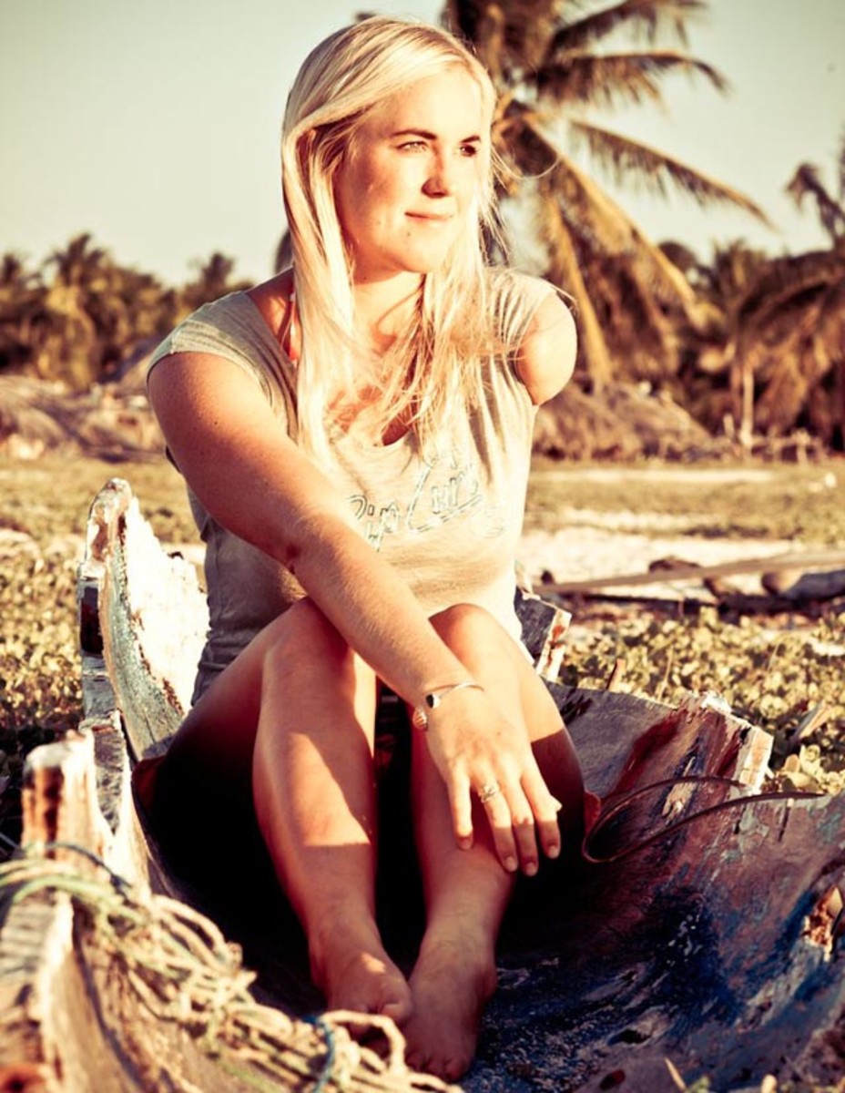 Bethany Hamilton Canoe Bethany Hamilton Canoe