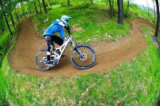 downhill mountain biking 