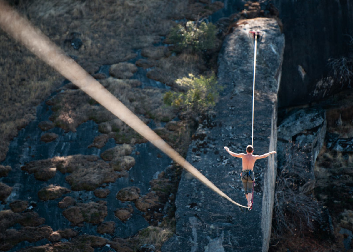 Jerry Miszewski highlining