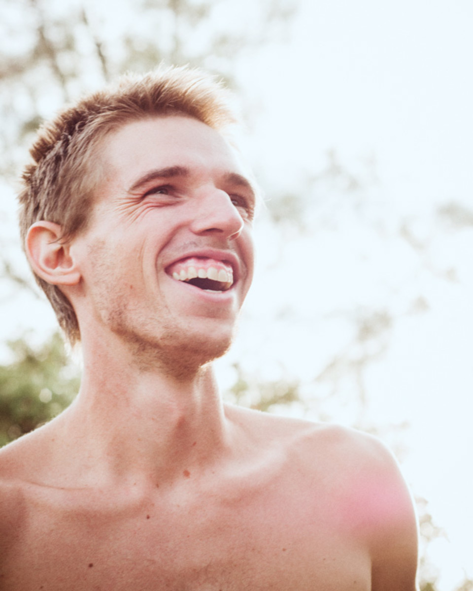 Jerry Miszewski highlining