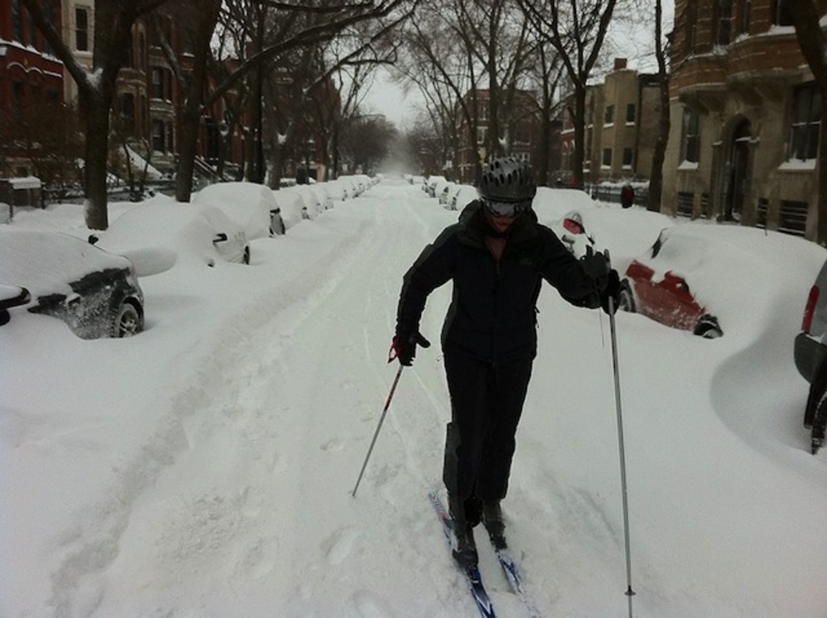 Skiing down Belden Ave. Photo: Victor Grigas wikimedia commons