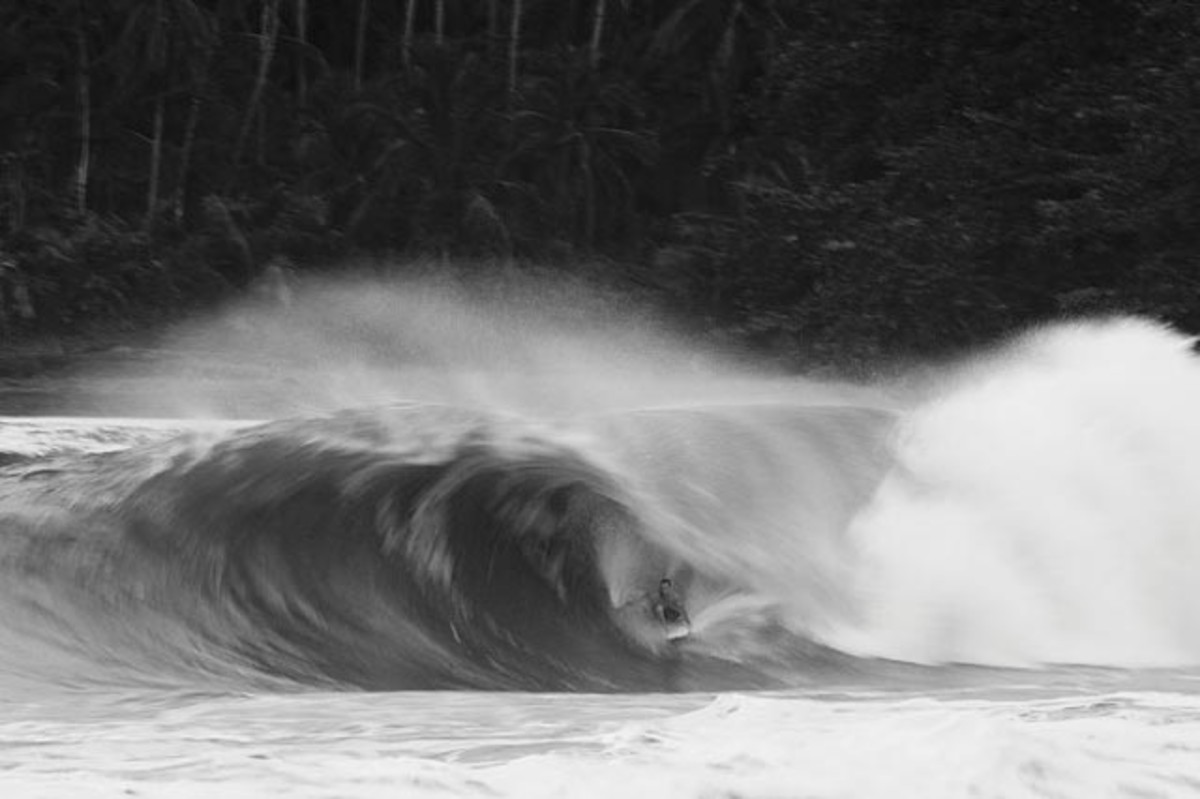 CJ Hobgood making good use of Chris Gallagher's surfing tips; photo by DJ Struntz/Surfing magazine