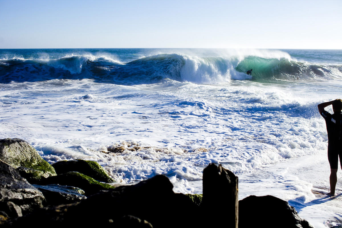 Jamie O'Brien getting wild at the weirdest type of Wedge . Photo: Taras