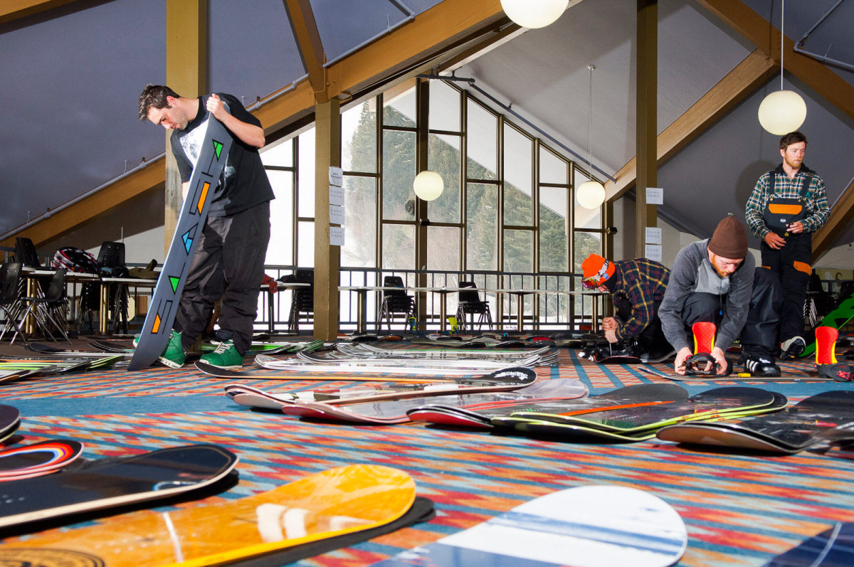 snowboard test