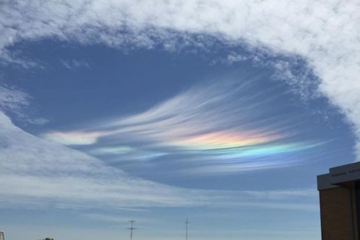 fallstreak hole