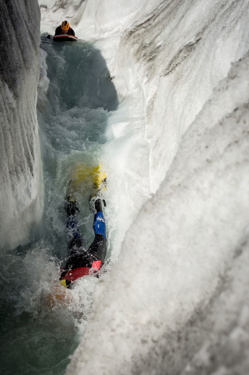 Hydrospeeding