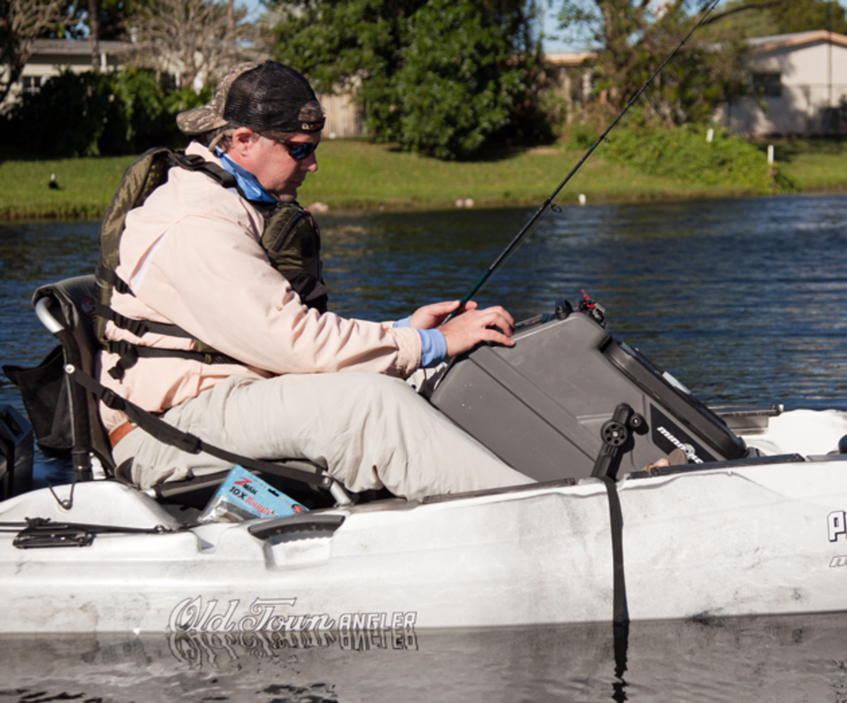 Here's the Minn Kota console lifted and supported by the Quick-Stand. Pulling it up gets the prop out of the way of shallow water, weeds or other obstructions. Paul Lebowitz photo.