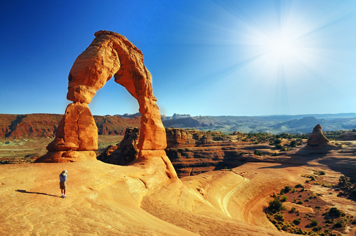 Delicate Arch, Arches National Park. Photo courtesy of Shutterstock.com