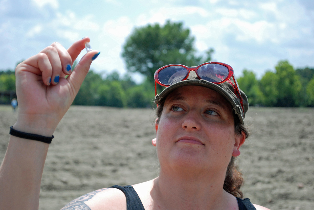 It took Bobbie Oskarson only 20 minutes to find the white diamond. Photo: Crater of Diamonds State Park