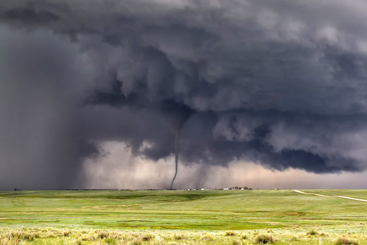 A dark needle tornado in Simla, Colorado. Photo: Brian A. Morganti/Stormeffects.com/Caters