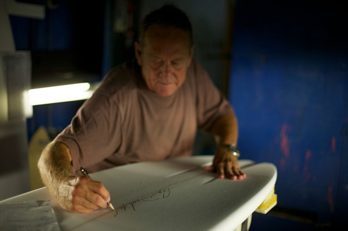 Peter Daniels SURFER