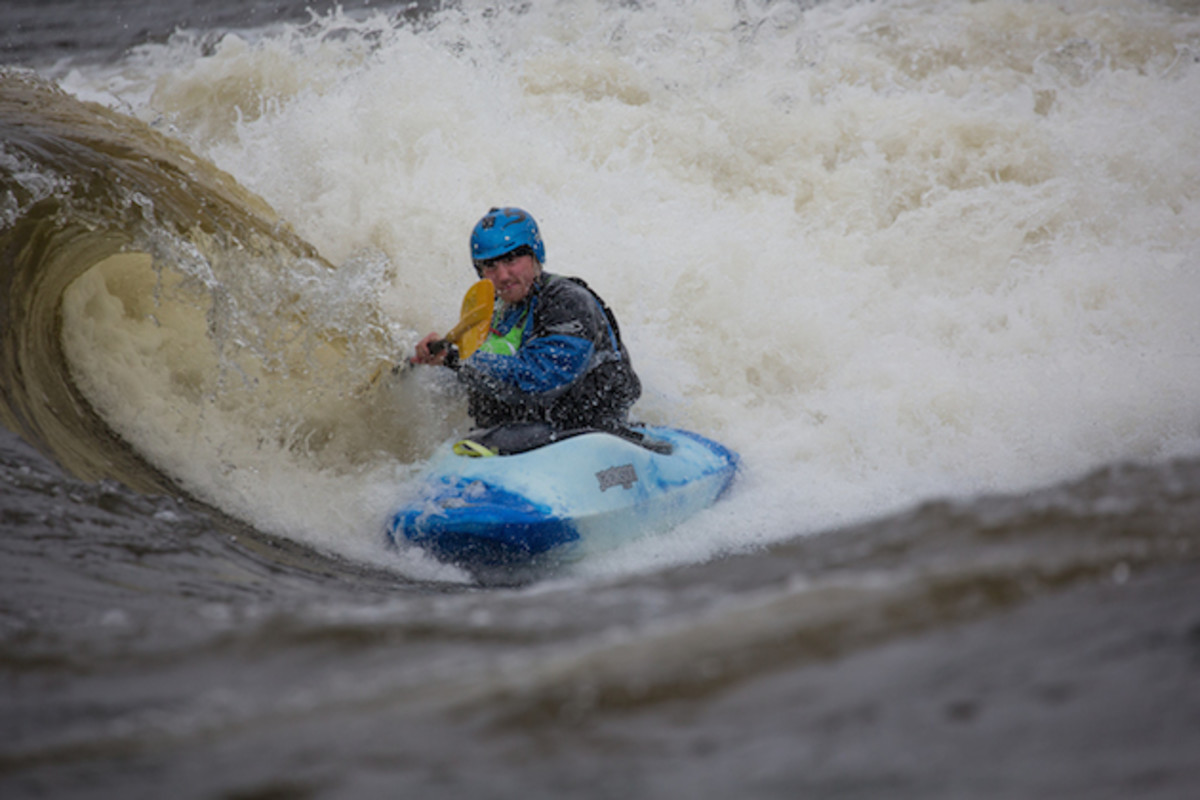 David Spiegel practices Pat's side surfing tips in Norway. Photo by Borge Hamso.