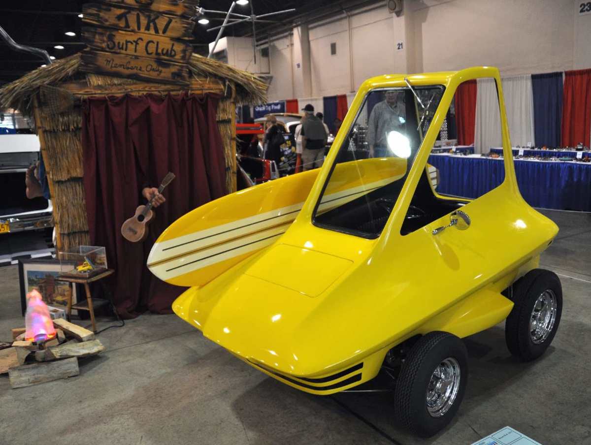 The Surflite is still futuristic, 50 years after it was made. Photo Grand National Roadster Show
