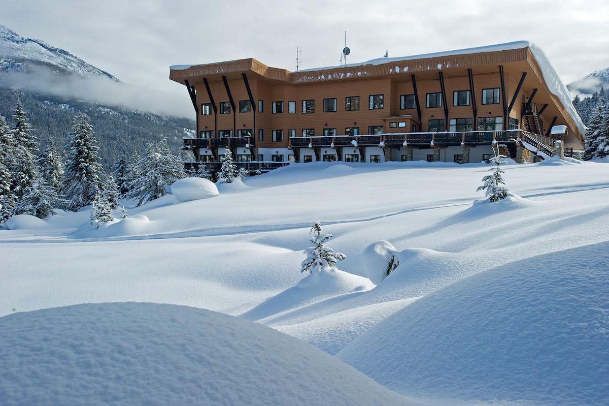 The Cariboo Lodge. Photo by CMH