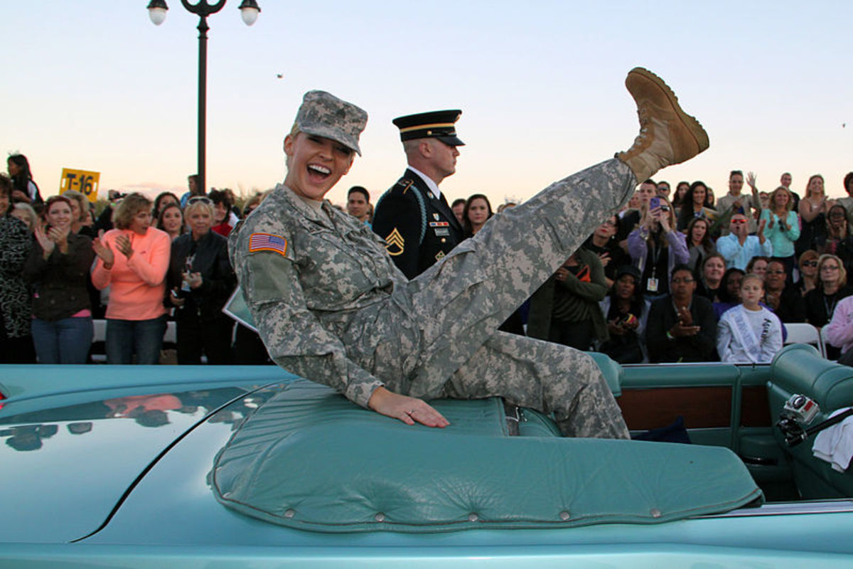 Theresa Vail during a 2014 Miss America "Show Us Your Shoes" parade in New Jersey.