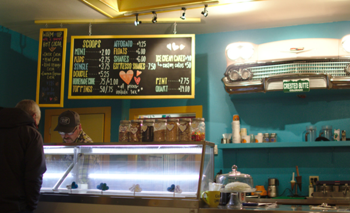 Third Bowl Ice Cream serves handmade ice cream, and doughnuts for the chilly mountain days. Photo: Aaron Sheffield/Flickr.