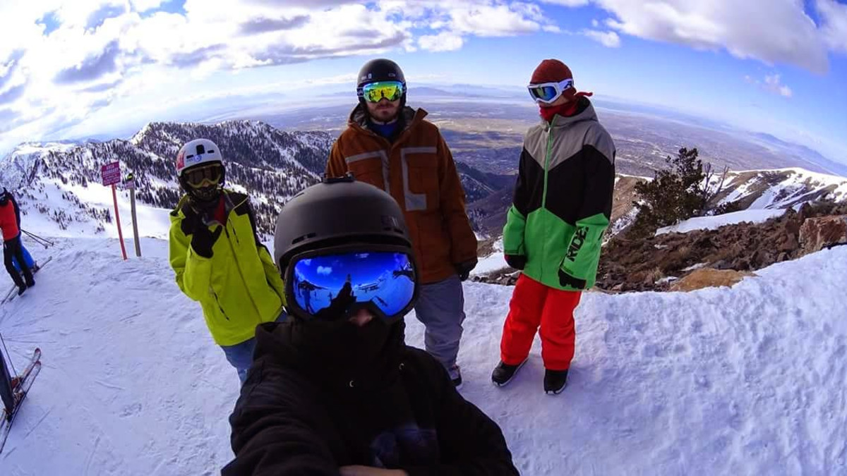 skiing