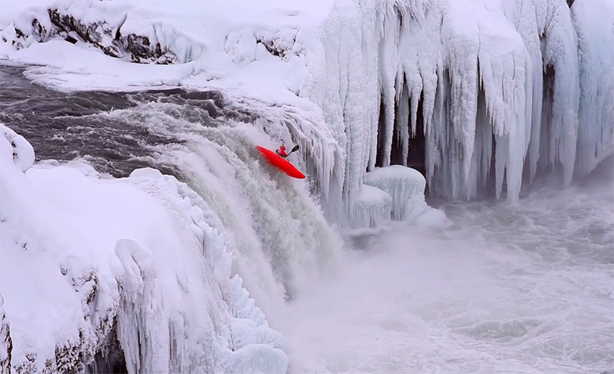 IcelandKayakFalls