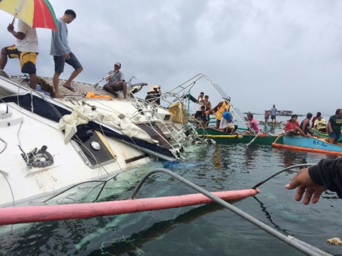 The mummified remains of a sailor was found on a 44-foot yacht that was drifting with a broken mast.
