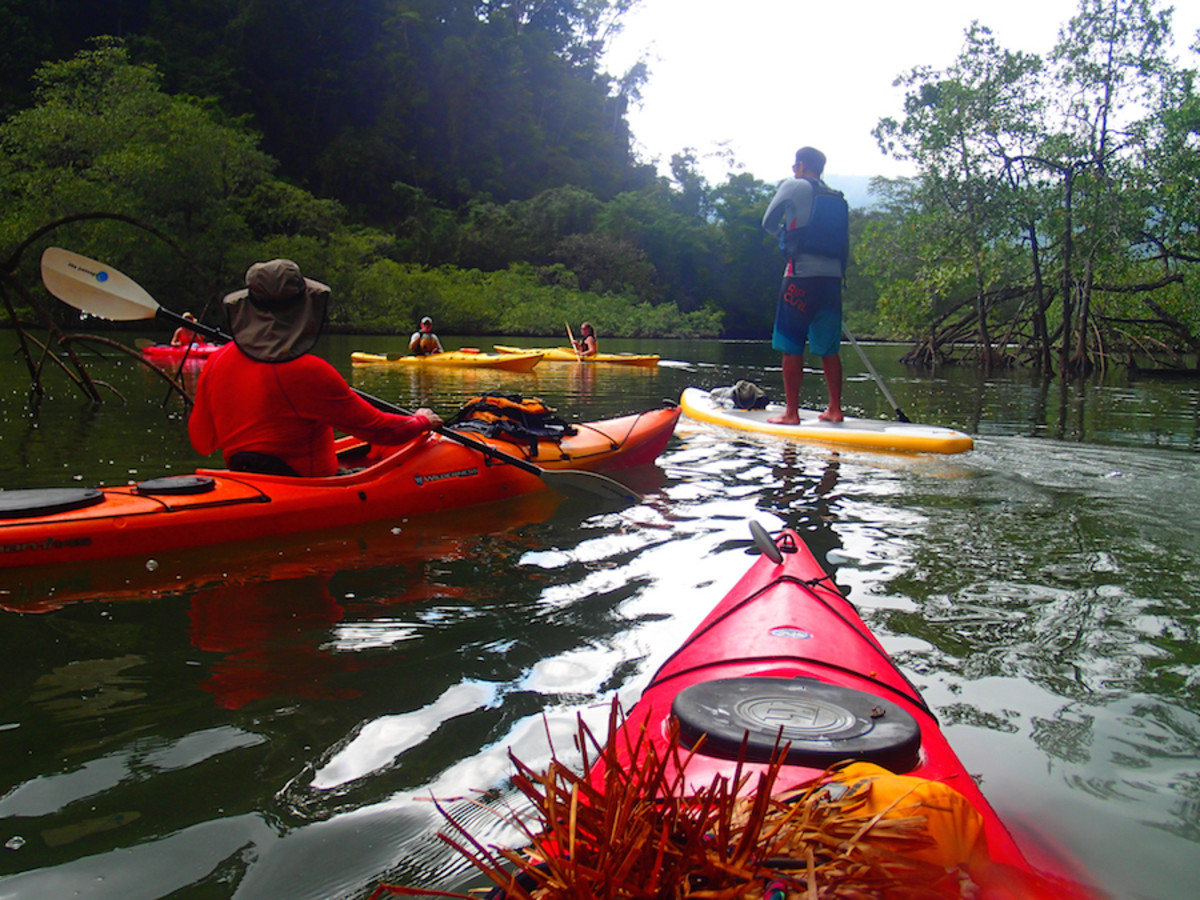 Guide Mattias gives the SUP a try.