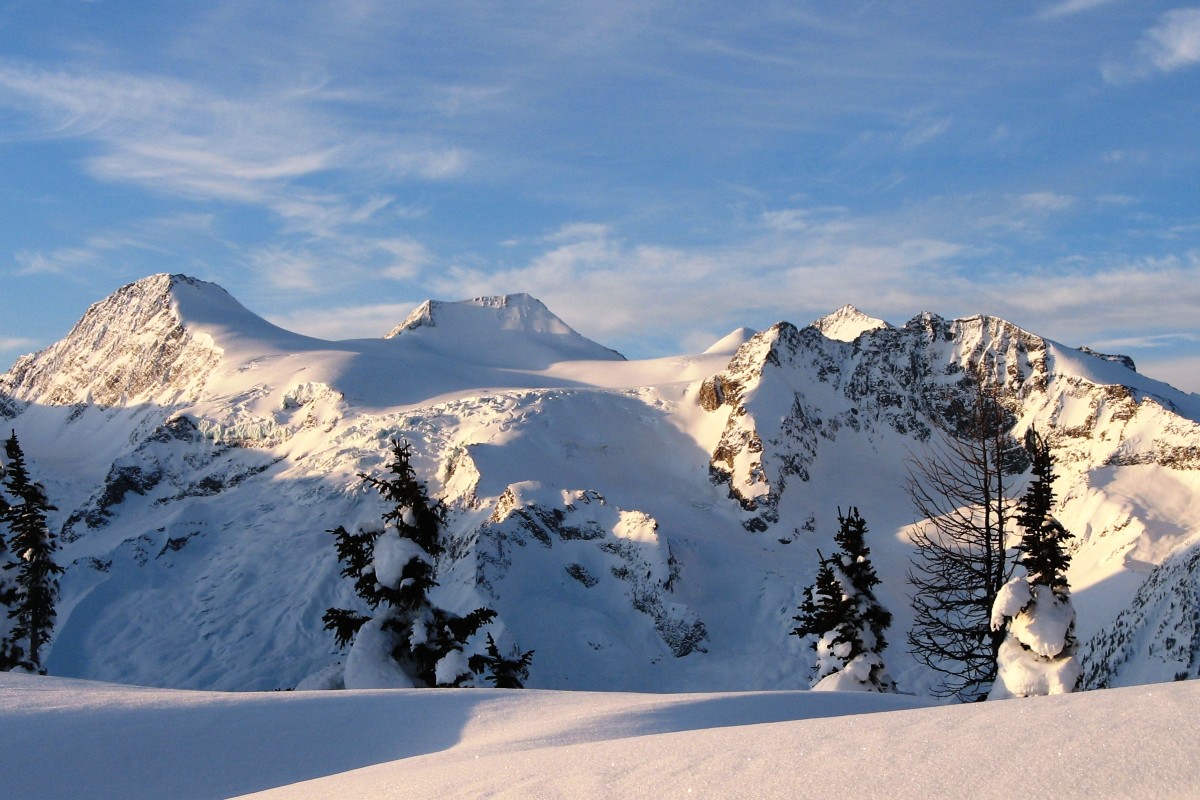 Jumbo Valley glacier resort