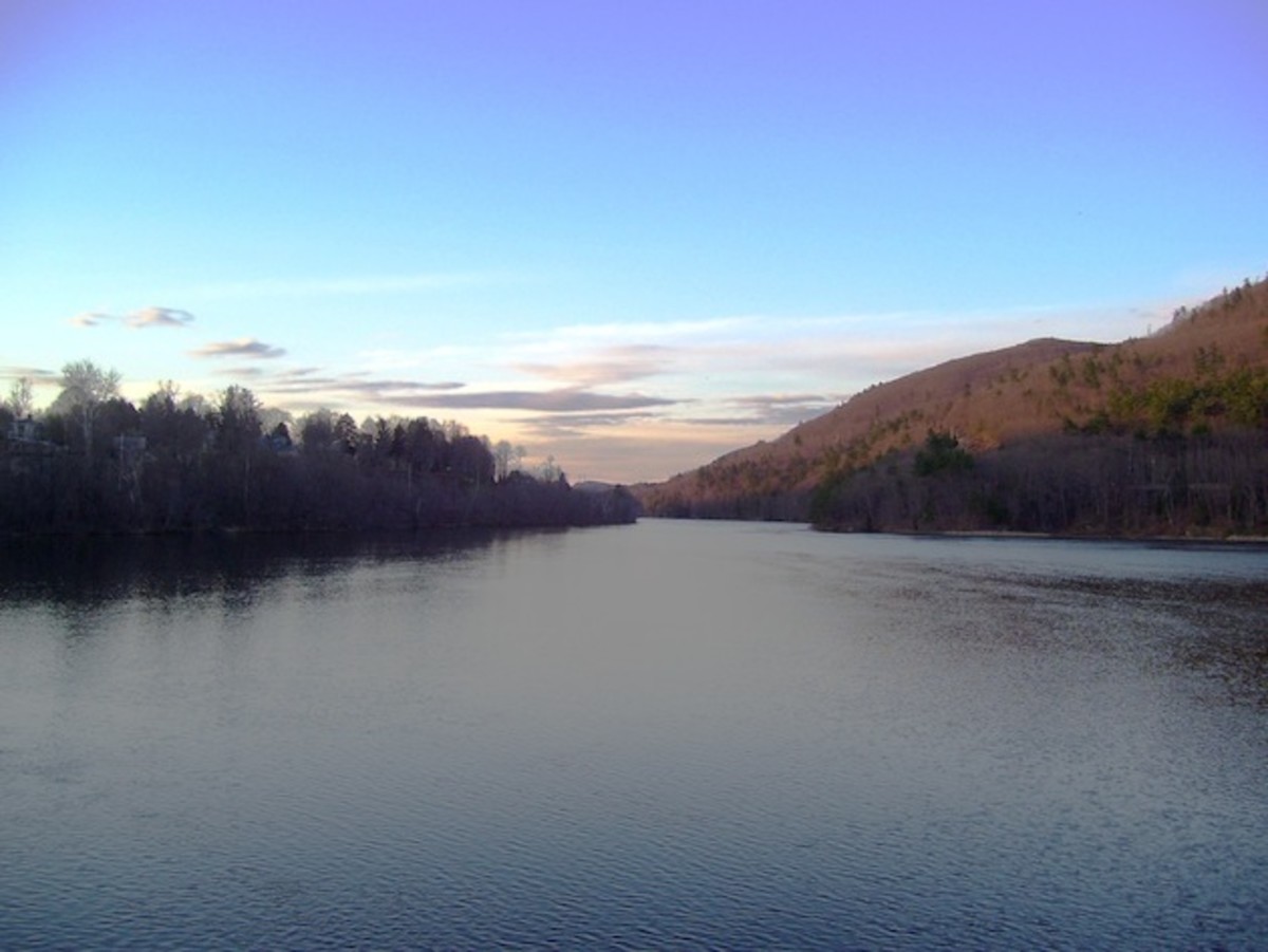 Connecticut River. Photo by Beyond My Ken.