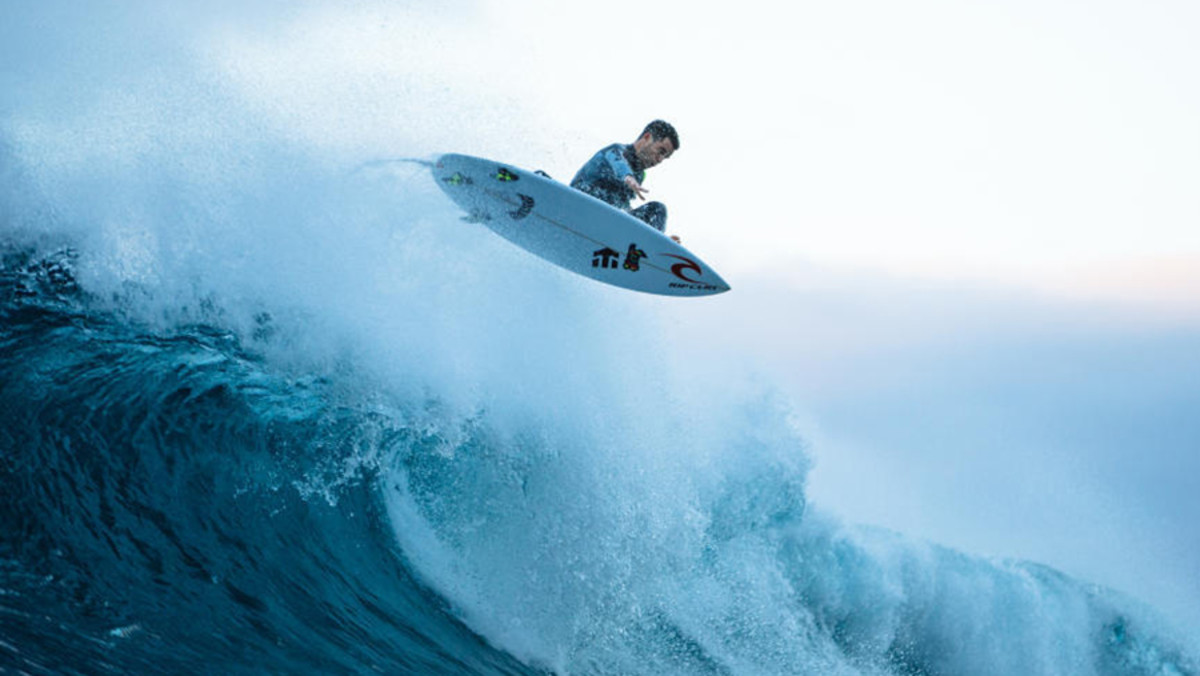 Mason Ho taking to the air. Photo: Courtesy of Ed Sloane/WSL