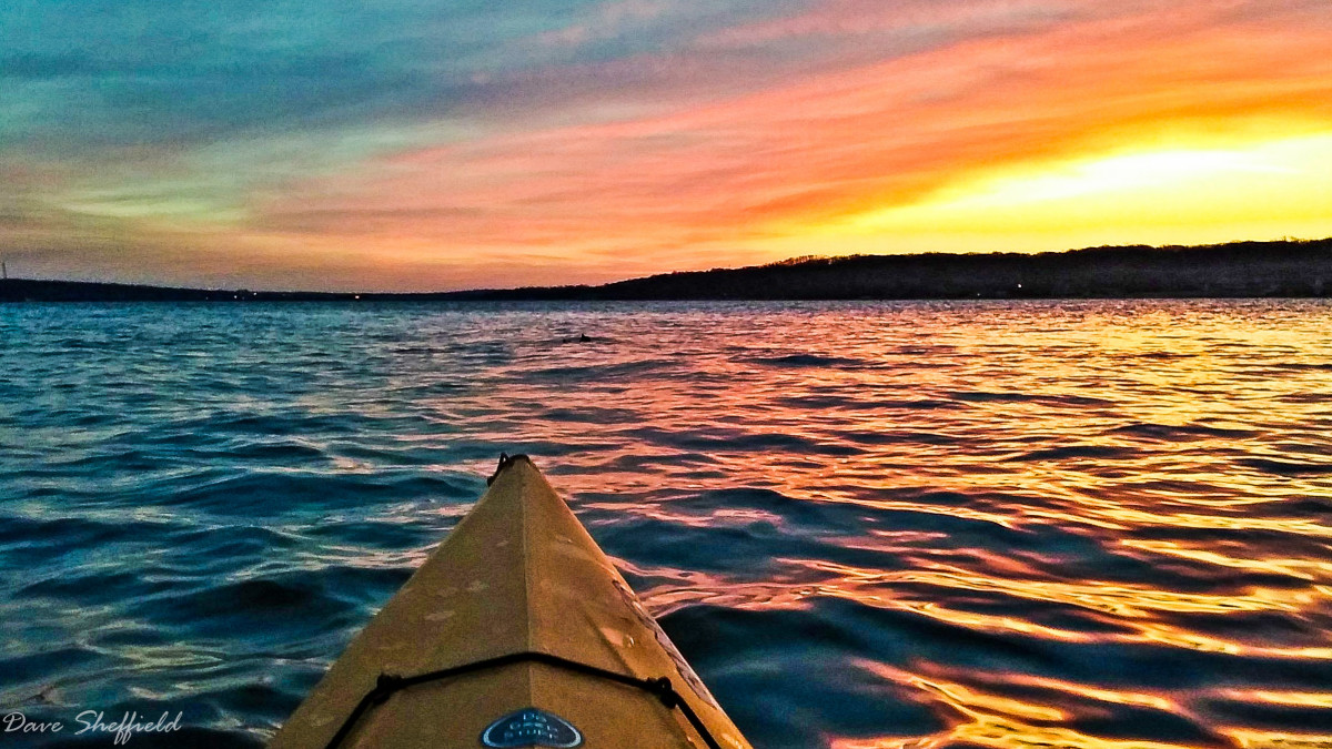 overnight Kayak the Mississippi River
