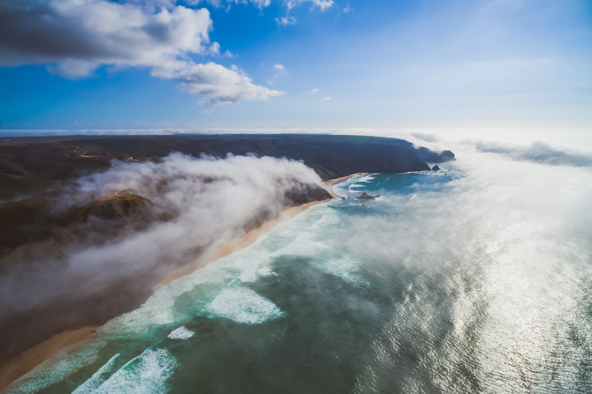 Surfing 4 seasons in Portugal