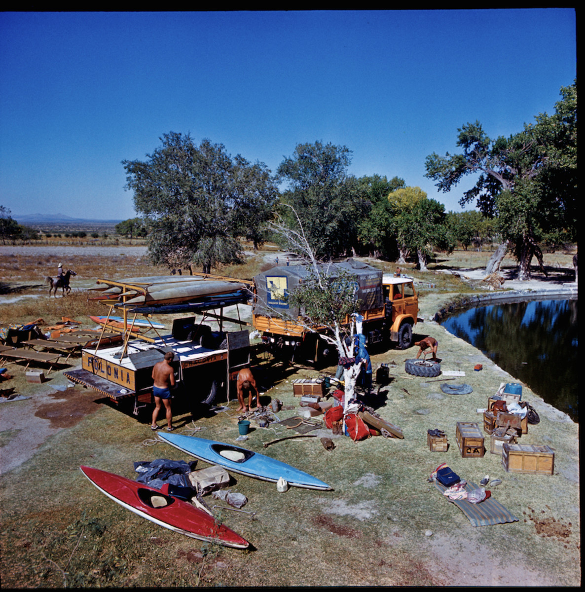 The team cleans gear in Northern Mexico in 1979 before crossing into the US. Photo by Zbigniew Bzdak